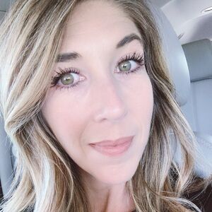 Meet your Posher, Kellie